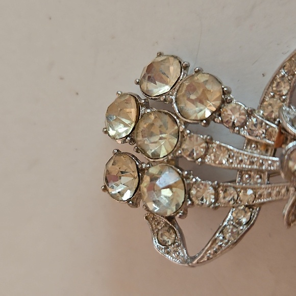 Victorian Style Rhinestone & Silvertone Brooch - Picture 3 of 5